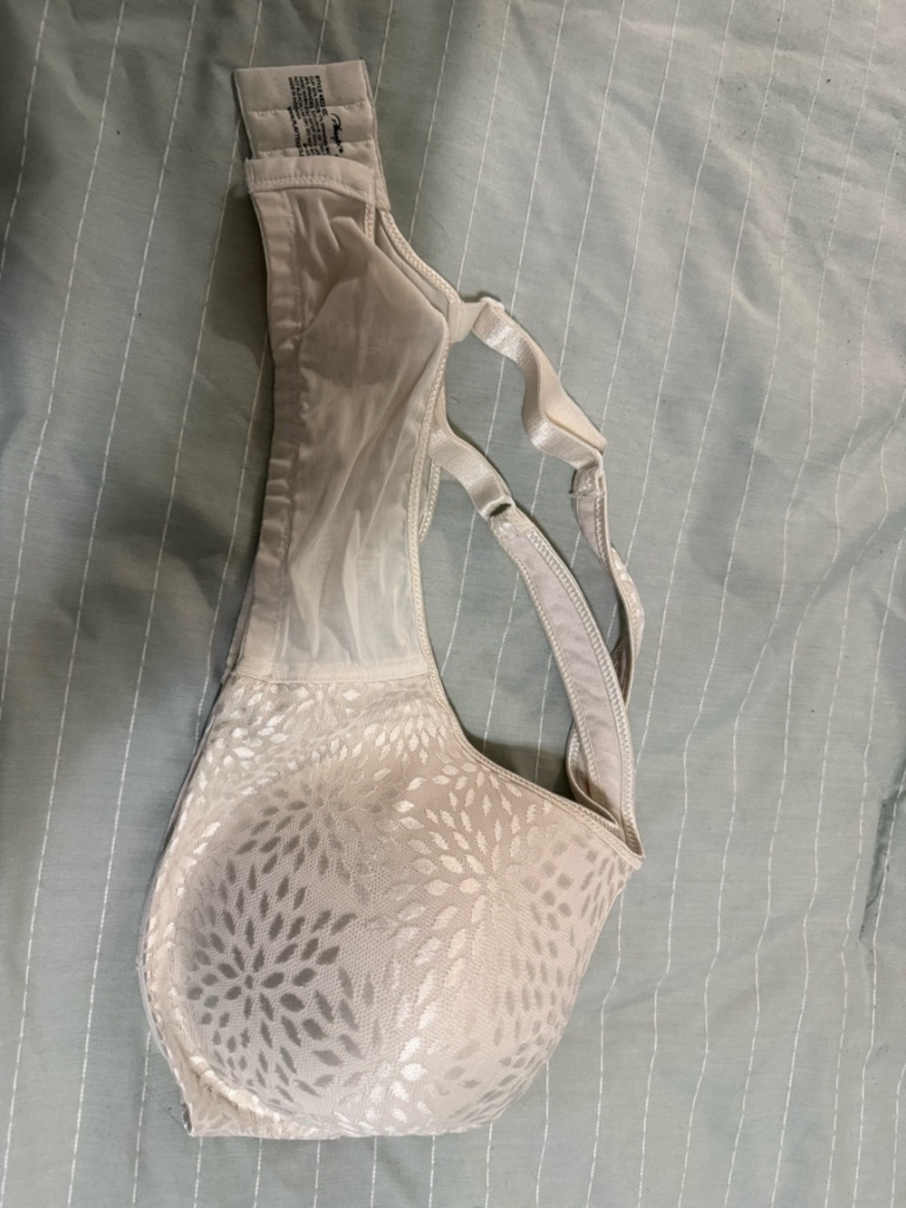 Playtex Nude Seamless Support Bra with Hook-and-Eye Back